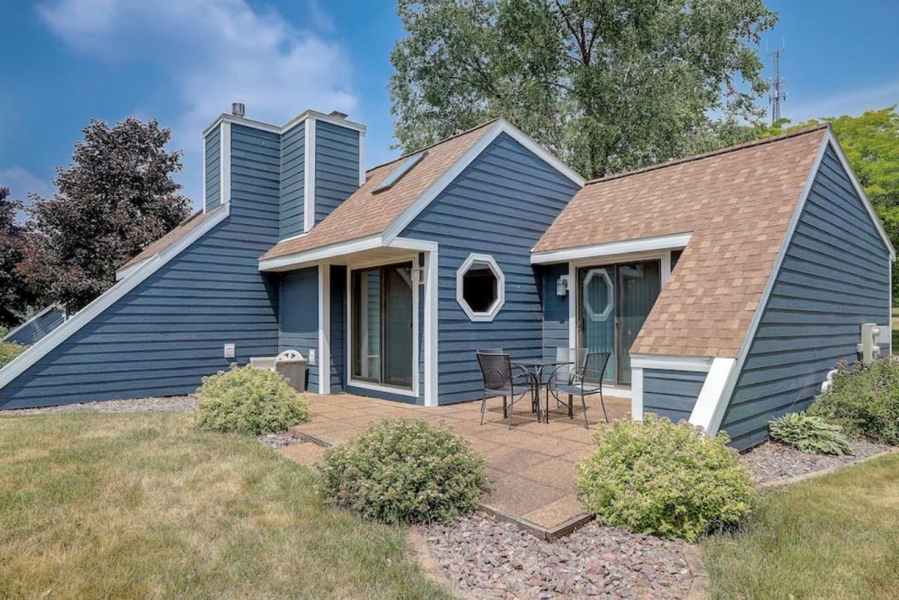 Grace Jo Vacation Home At Tamarack Highland 5 Wisconsin Dells Exterior photo